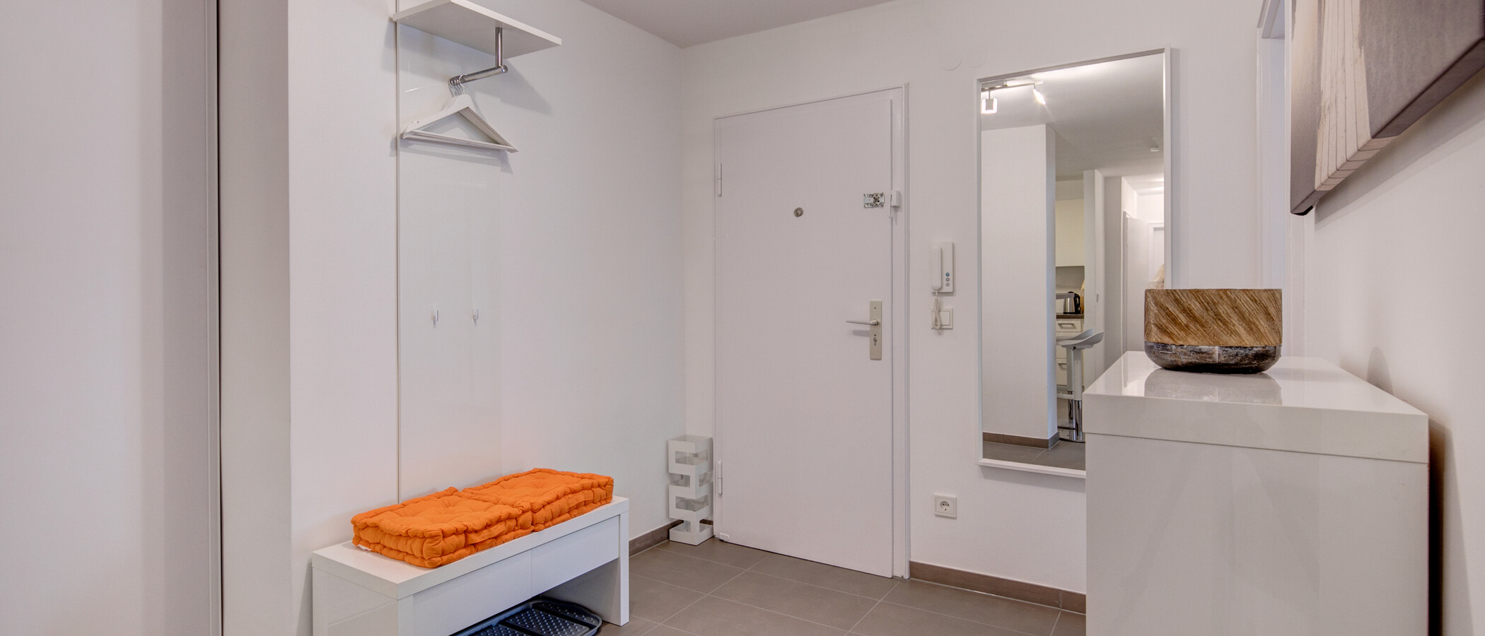 Ploché München Schwabing-West (rund um den Bonner Platz) 02 Chodba/priestor 10412