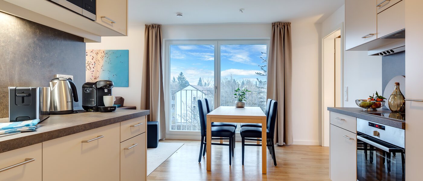 Platt München Am Hart 01 Kök 10421