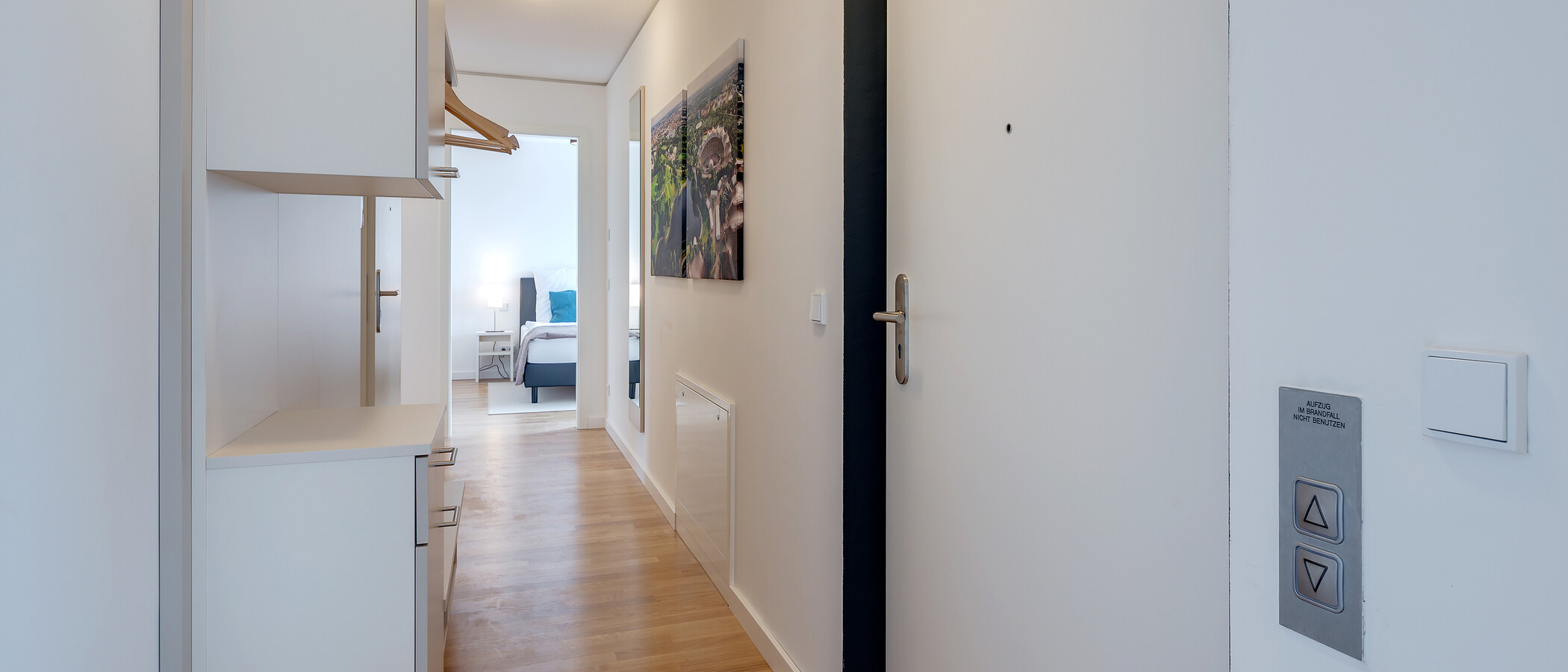 Podkrovní byt München Am Hart 02 Chodba/chodba 10425