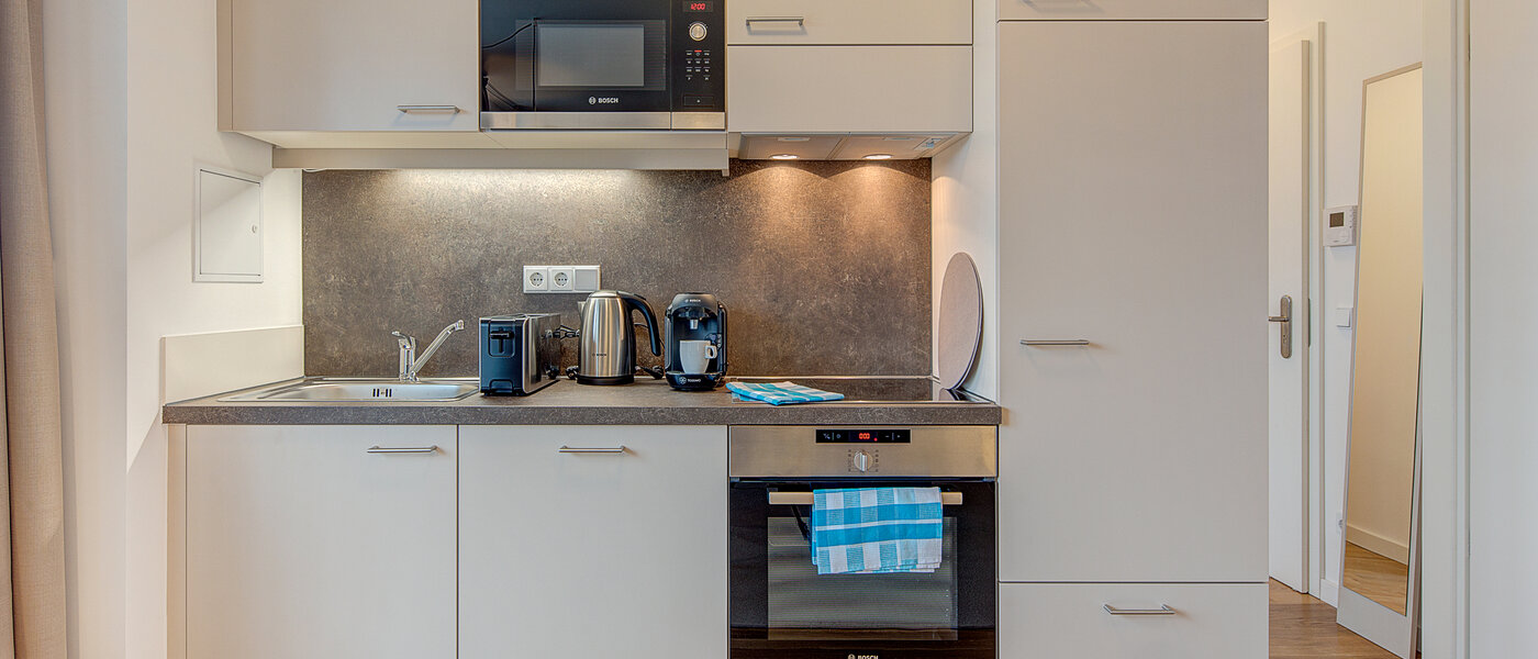 Ravna stran München Am Hart 01 Kuhinja 10426