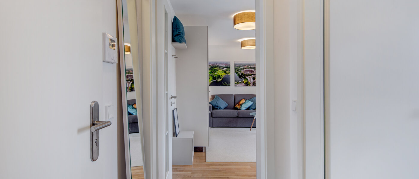 Ravna stran München Am Hart 01 Koridor/hodnik 10426