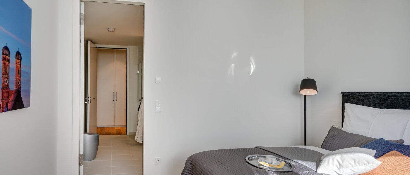 Lapos München Nymphenburg 05 Alvó 10451