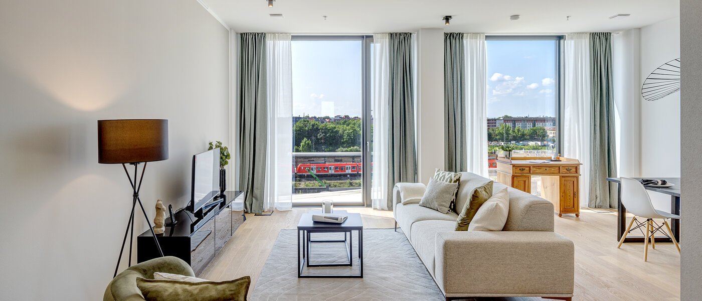 Lapos München Nymphenburg 02 Nappali 10455