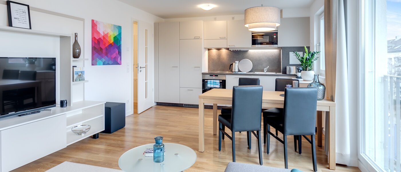 Плосък München Am Hart 04 Living 10475