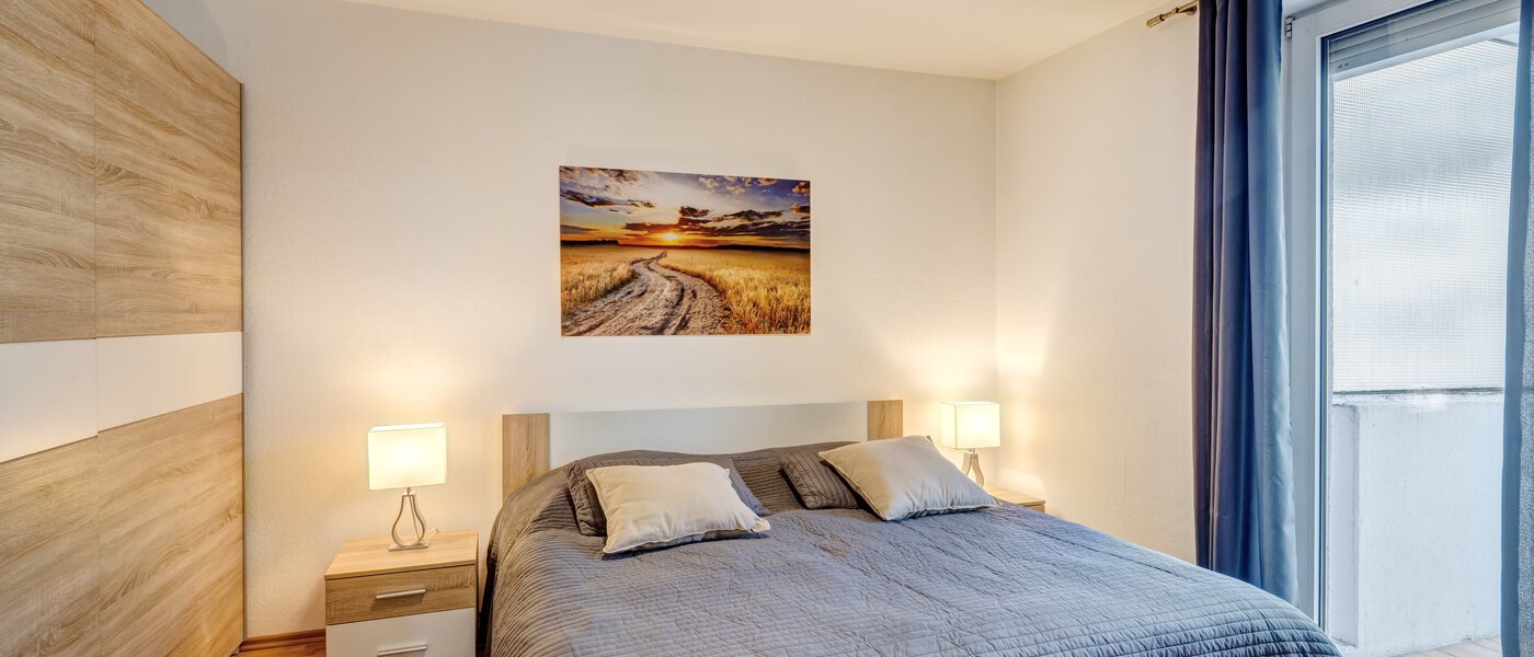 Плоский München Sendling-Westpark 01 Спальня 10496