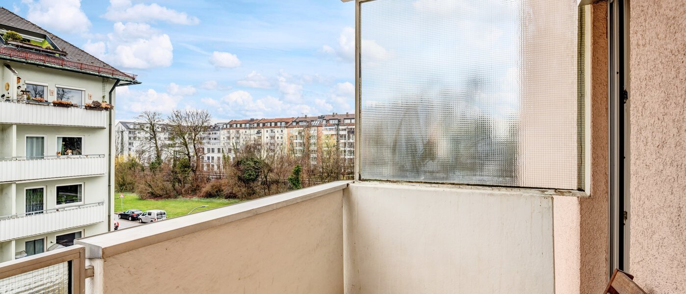 Плоский München Sendling-Westpark 03 2-й балкон 10496