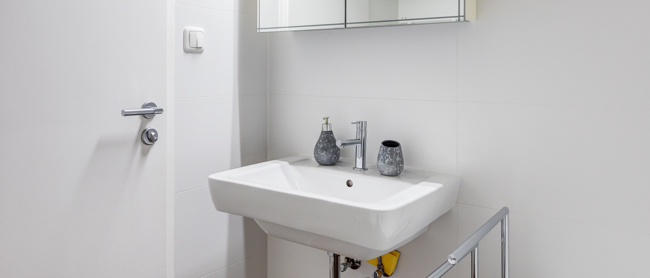 Flat München Nymphenburg 03 Baderom 10508