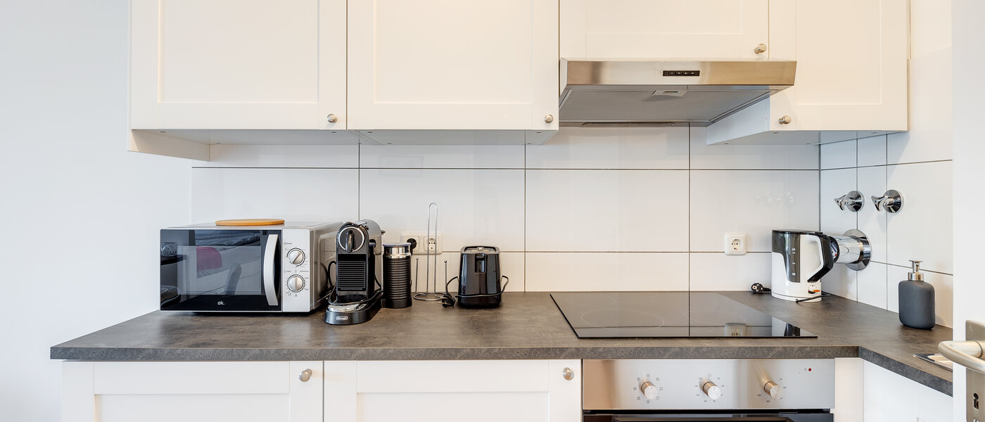 Ravna stran München Nymphenburg 02 Kuhinja 10522