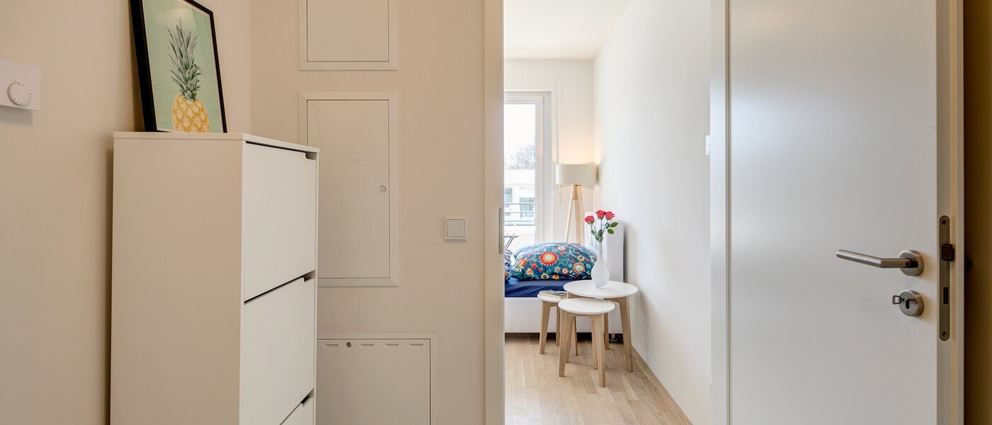 Ploché München Altperlach 01 Chodba/chodba 10528