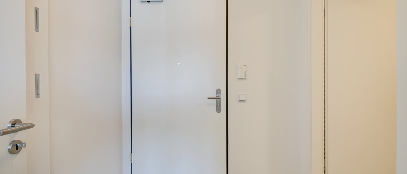 Ploché München Altperlach 04 Chodba/chodba 10528