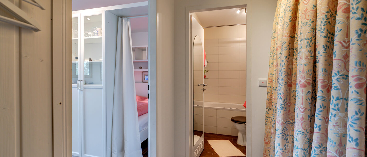 Плоский München Oberföhring 01 Коридор/передпокій 10534