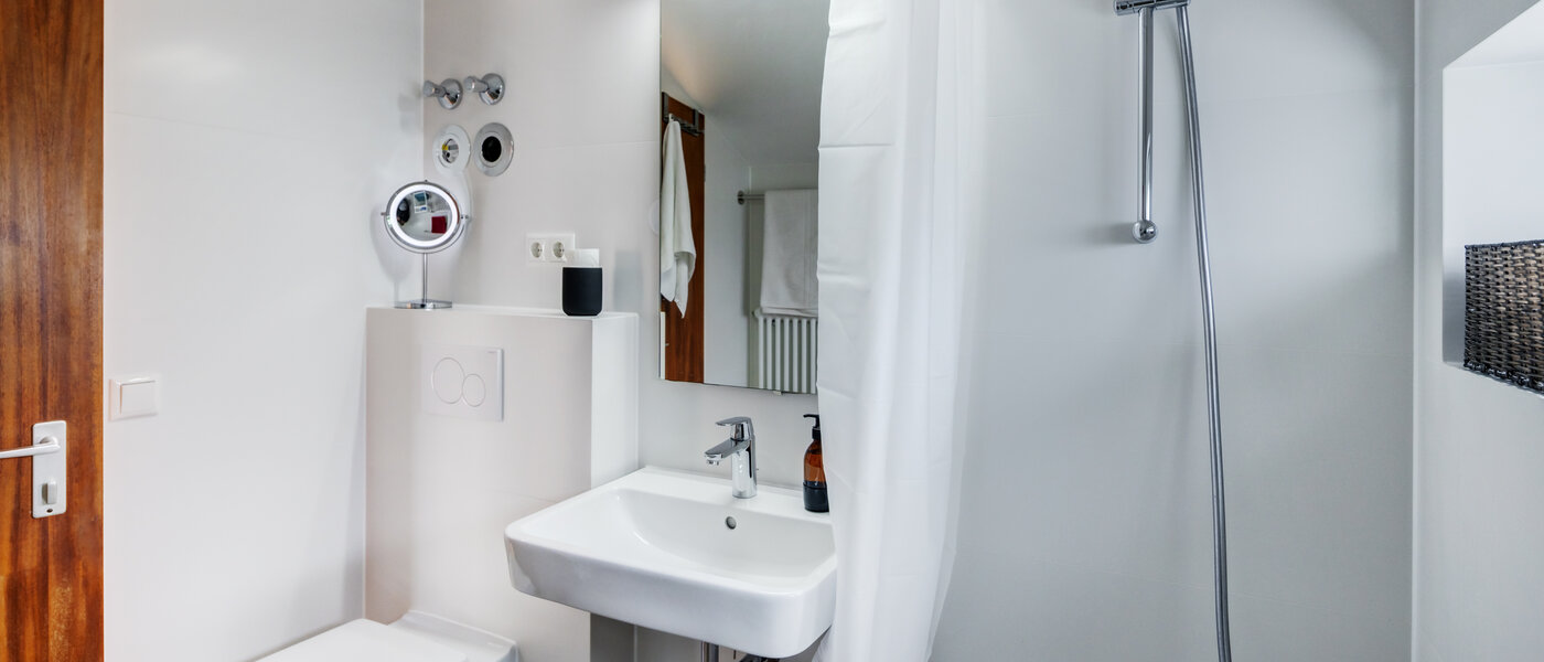 Podkrovní byt München Trudering 04 Koupelna 10634