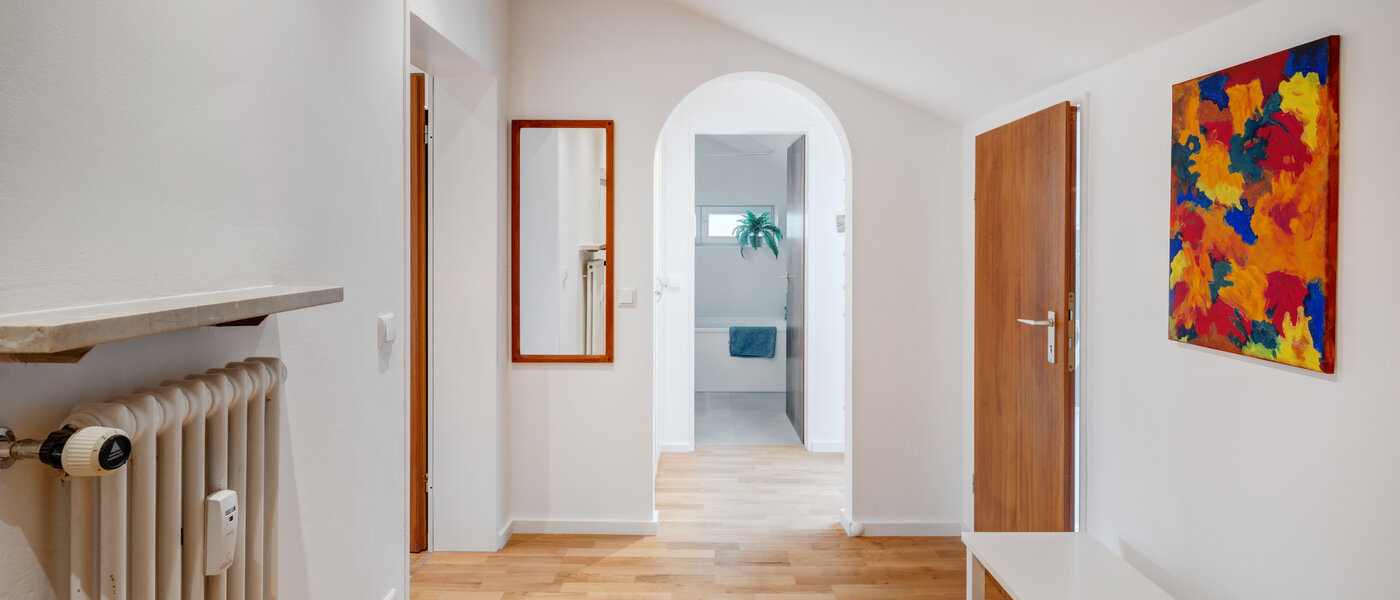 Podkrovní byt München Trudering 02 Chodba/chodba 10634