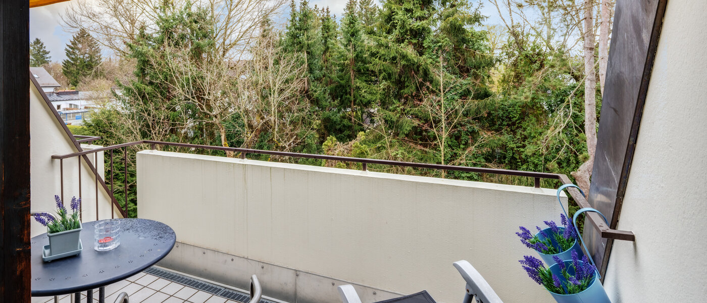 Podkrovní byt München Trudering 02 Balkon 10634