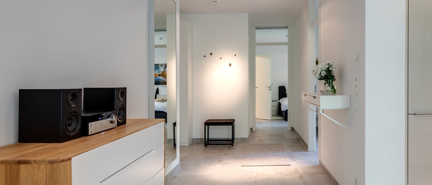 Ploché München Bogenhausen 03 Chodba/chodba 10643