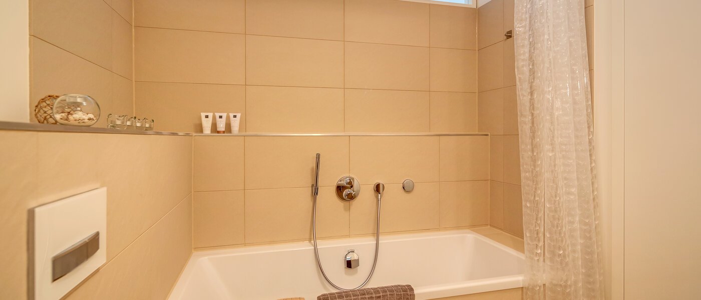 Hus München Schwabing 02 Badeværelse 10644