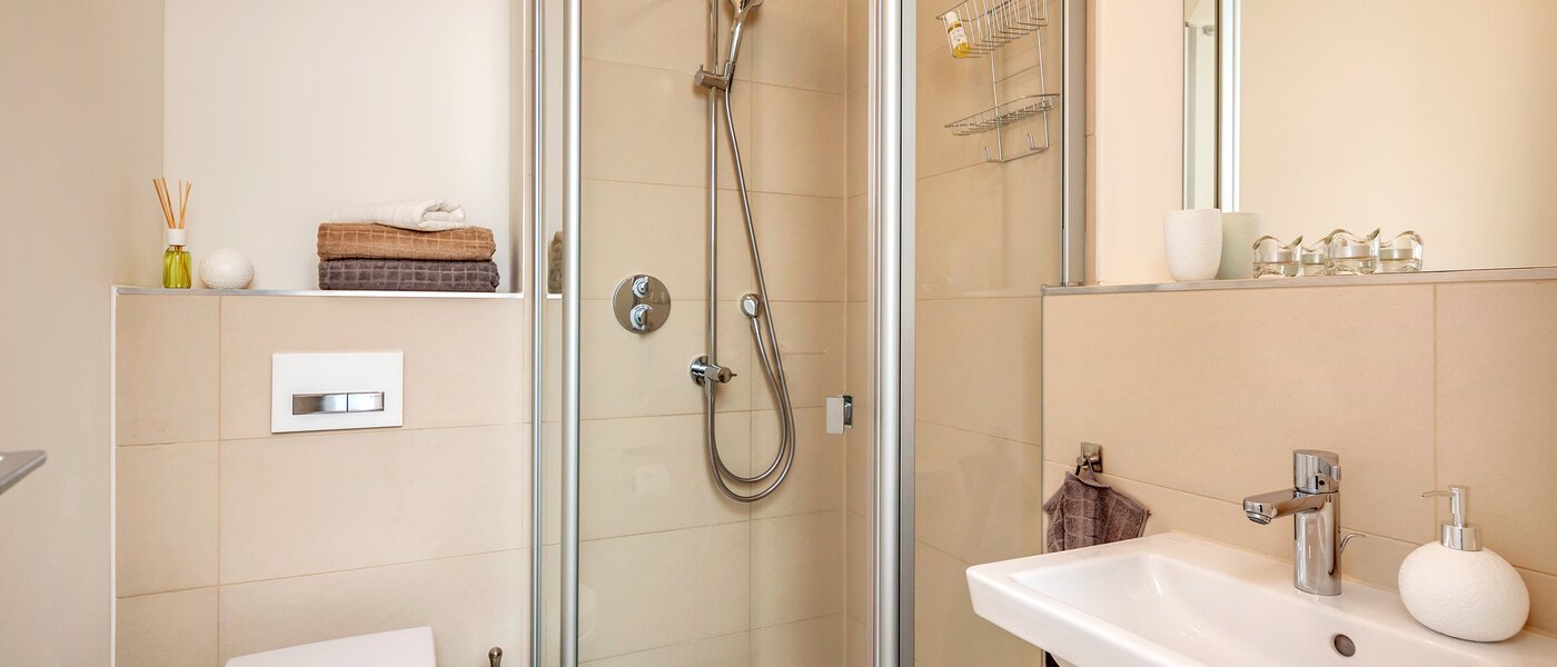 Hus München Schwabing 02 2. Badeværelse 10644