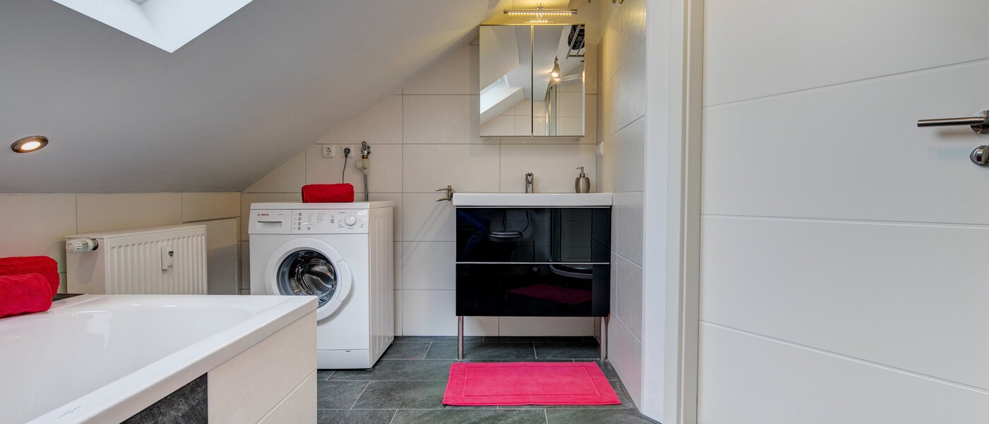 Таванско помещение Eching 03 Баня 10655