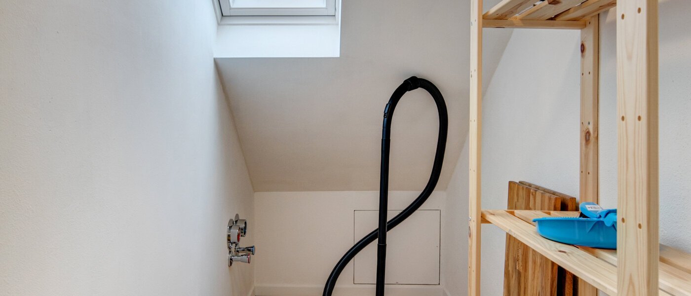 Таванско помещение Eching 01 Складово помещение 10655