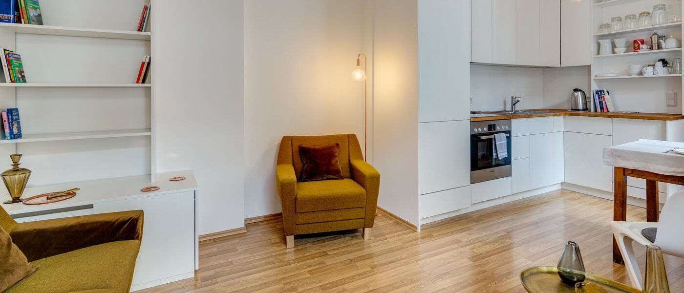 Ravna stran München Gärtnerplatzviertel 03 Življenje 10715