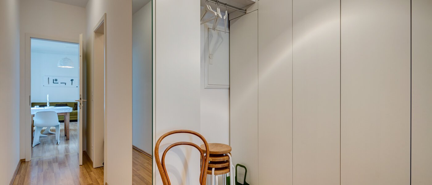 Ravna stran München Gärtnerplatzviertel 01 Koridor/hodnik 10715