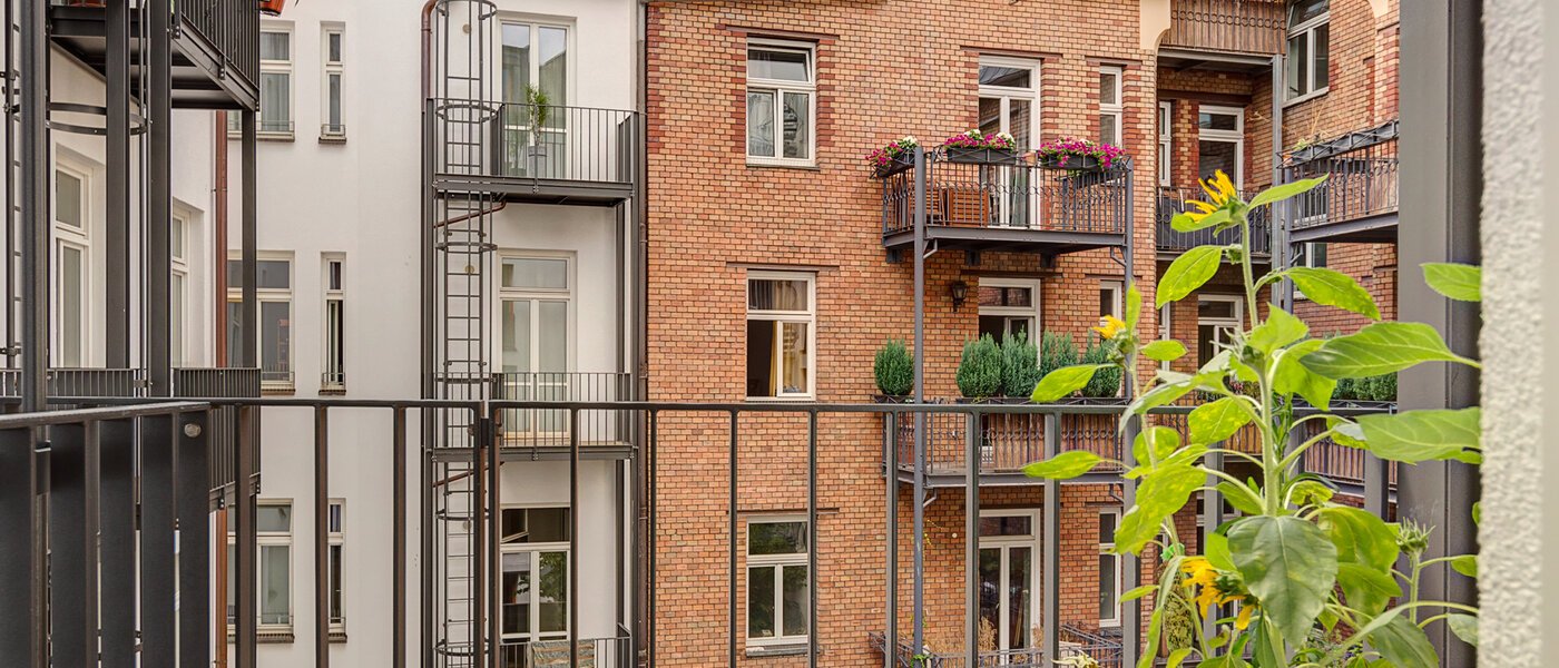 Ravna stran München Gärtnerplatzviertel 01 2. balkon 10715