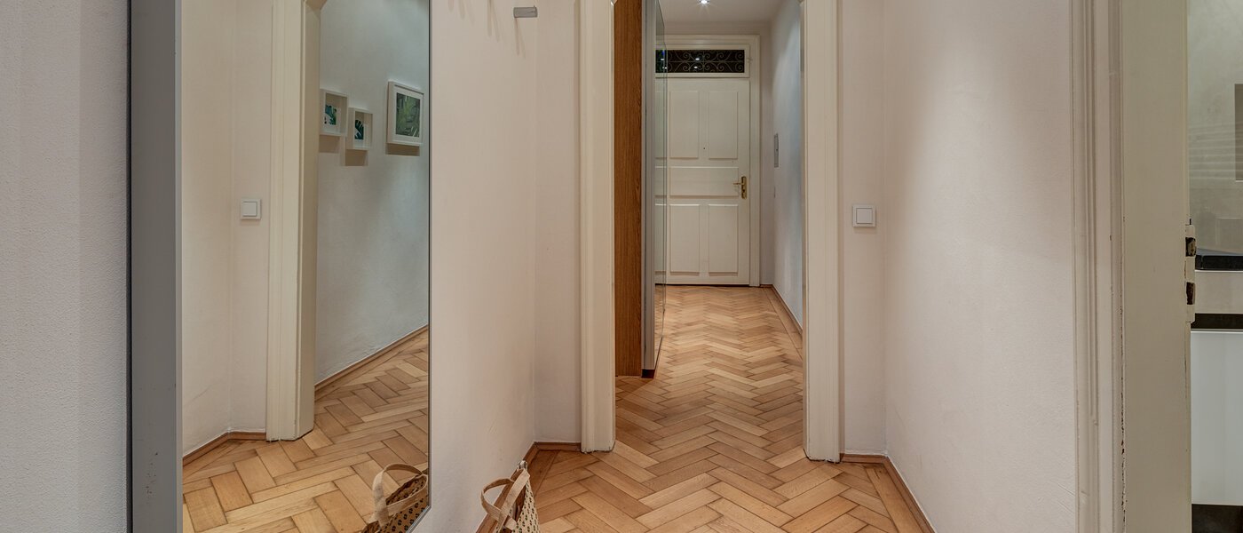 Ploché München Lehel 01 Chodba/chodba 10748