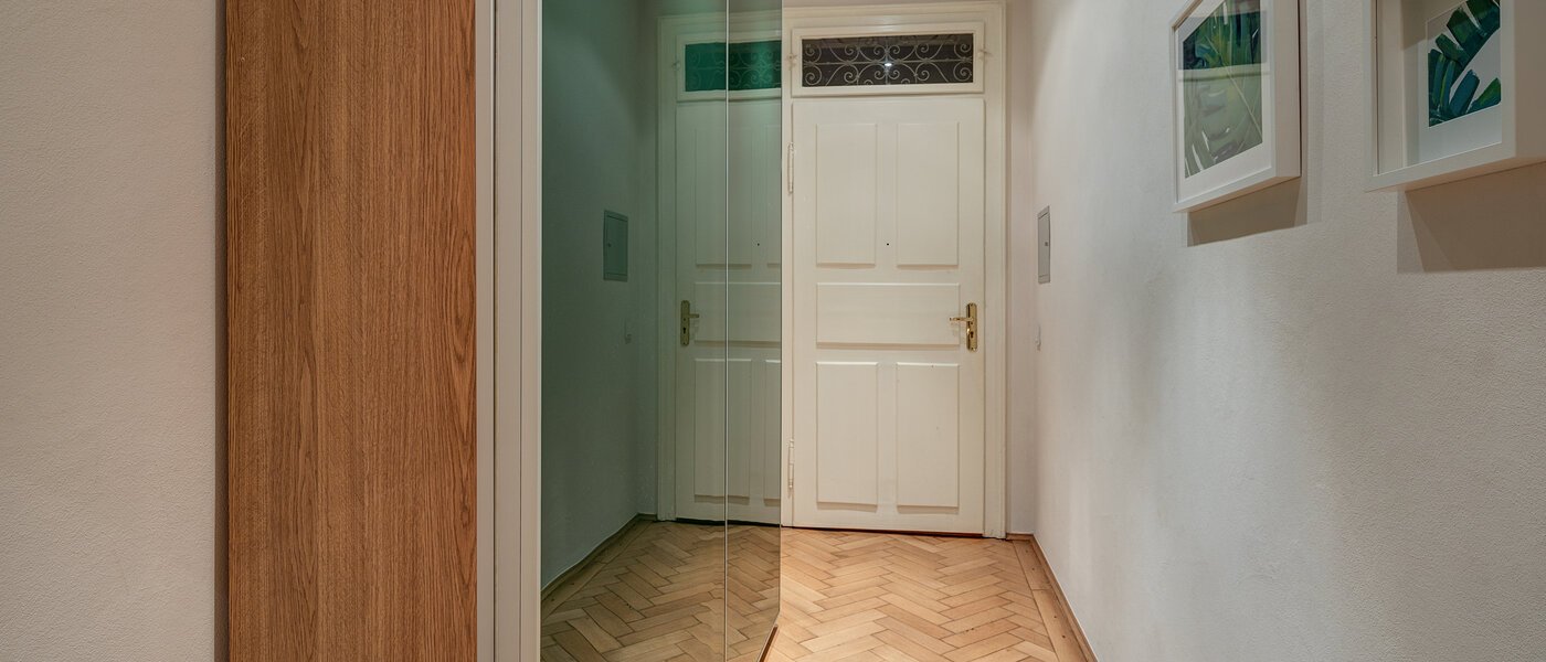 Ploché München Lehel 02 Chodba/chodba 10748