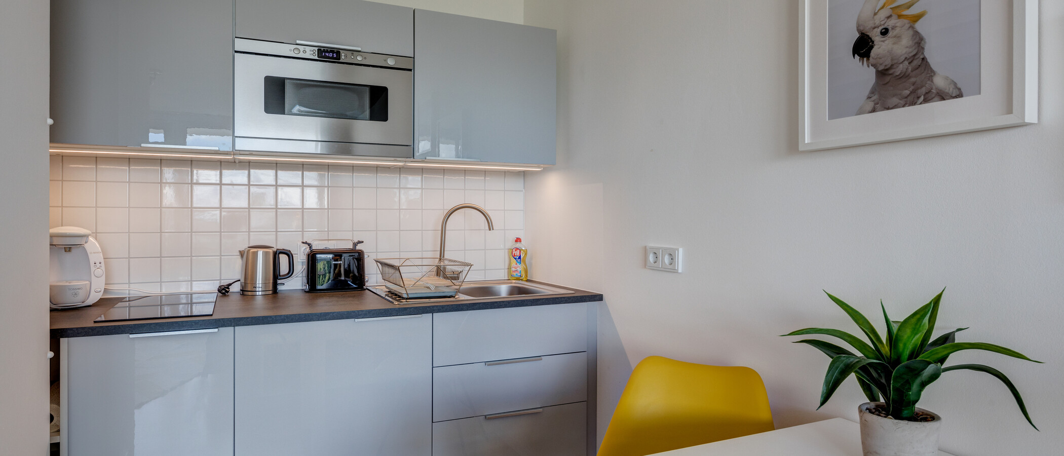 Lapos München Schwabing-Nord (zw. Leopoldstraße & Englischen Garten) 01 Konyha 10753