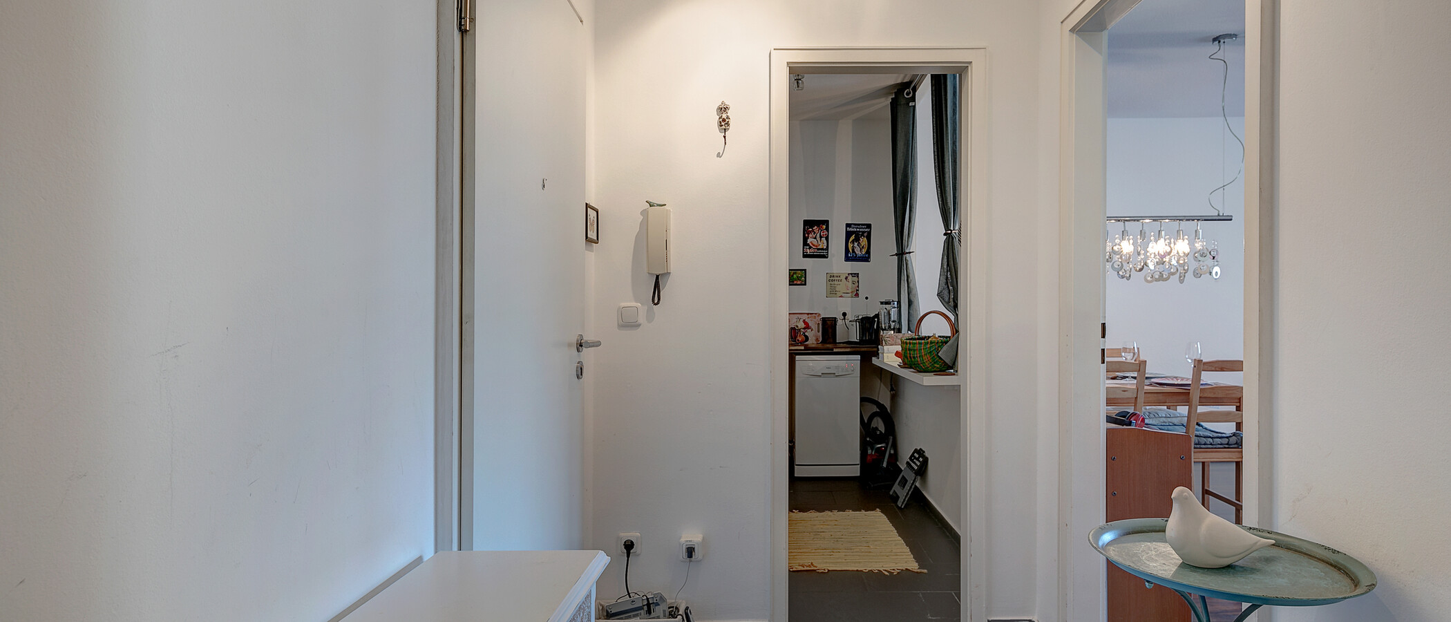 Плоский München Schwabing-West (rund um den Hohenzollernplatz) 02 Коридор/передпокій 10772