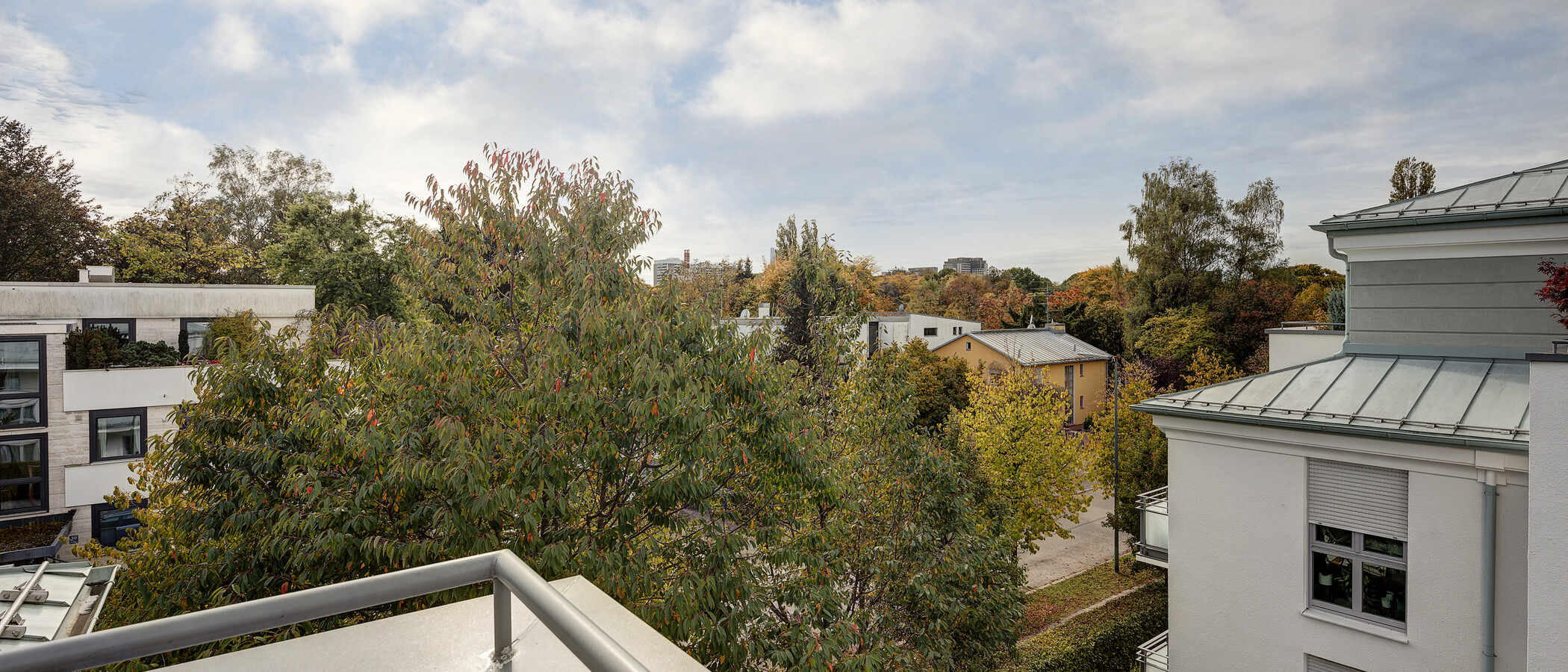 Çatı teraslı daire München Bogenhausen 06 Görünüm 10781