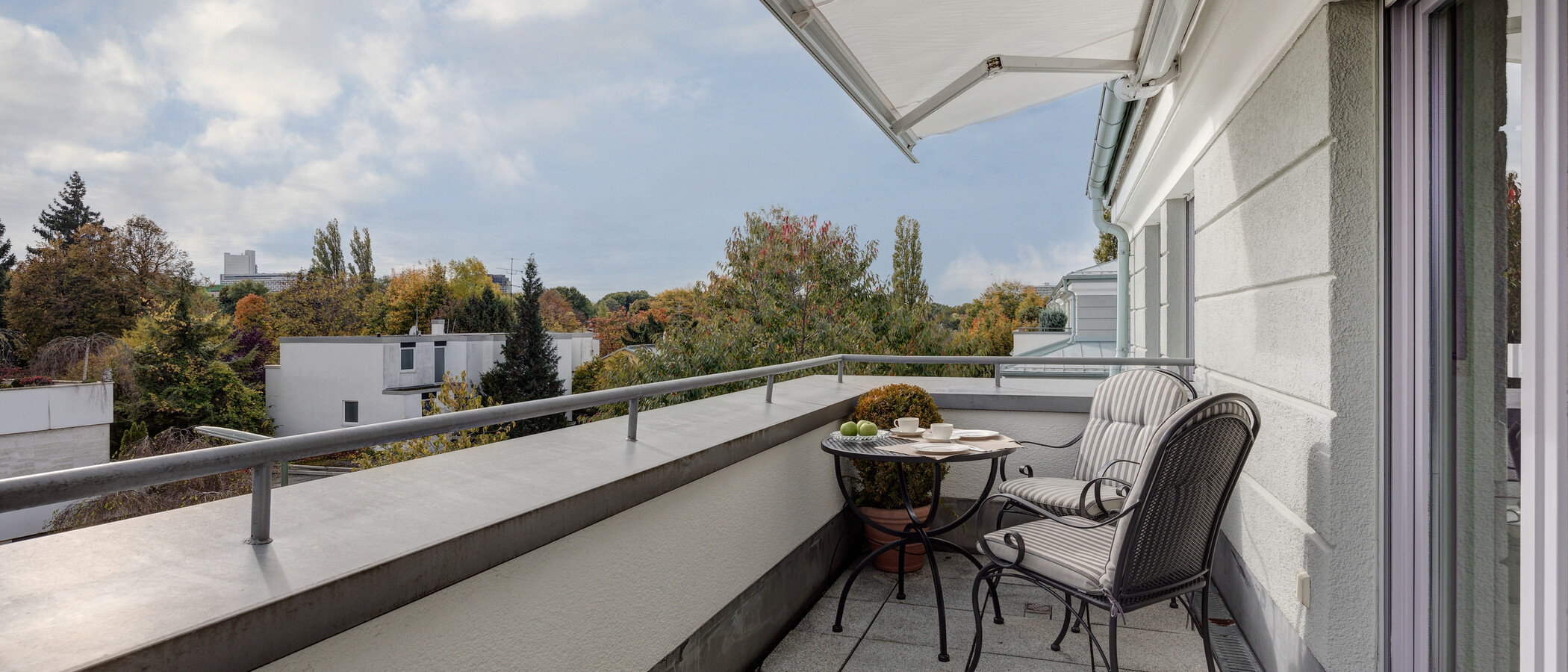 Çatı teraslı daire München Bogenhausen 02 2. teras 10781