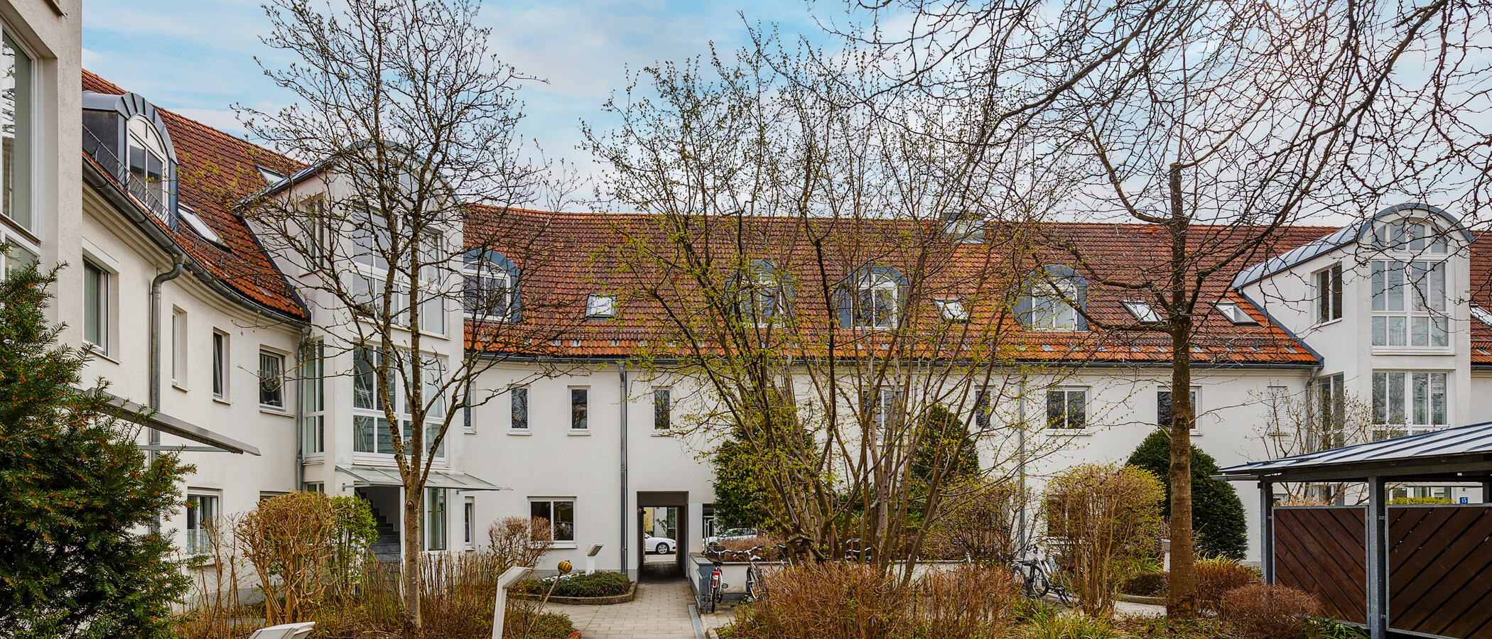 Lapos München Denning 01 Belső udvar 10800