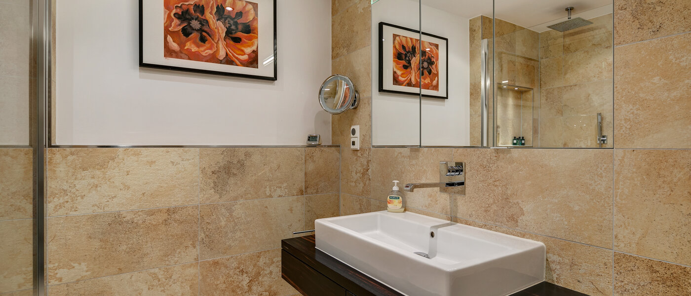 Lapos München Olympiadorf 03 Fürdőszoba 10807