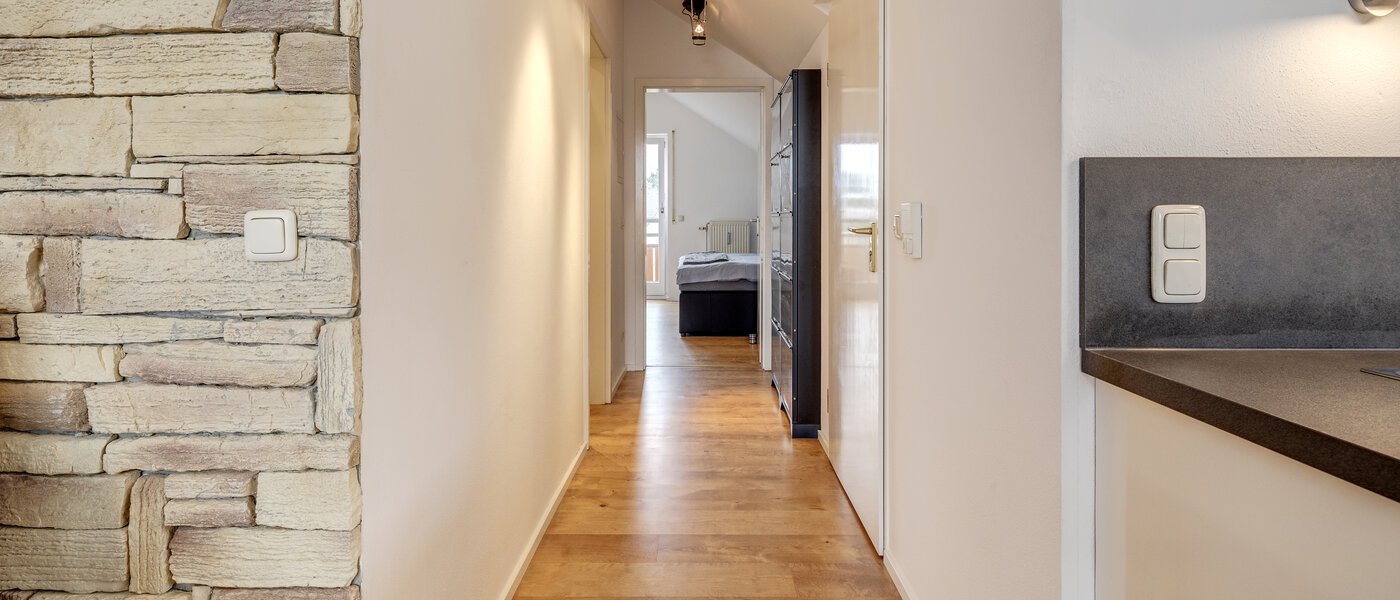 Mieszkanie na poddaszu München Denning 02 Korytarz/przejście 10809