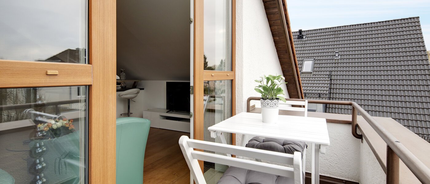 Mieszkanie na poddaszu München Denning 02 2. balkon 10809