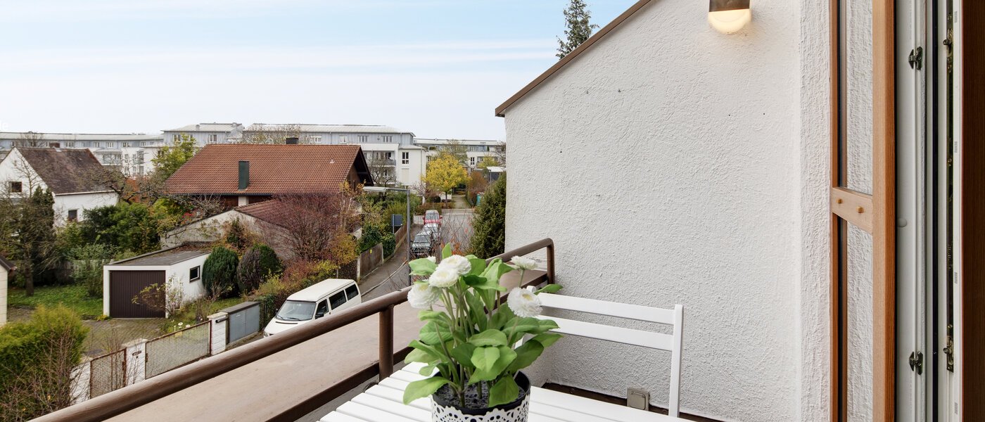 Mieszkanie na poddaszu München Denning 04 2. balkon 10809