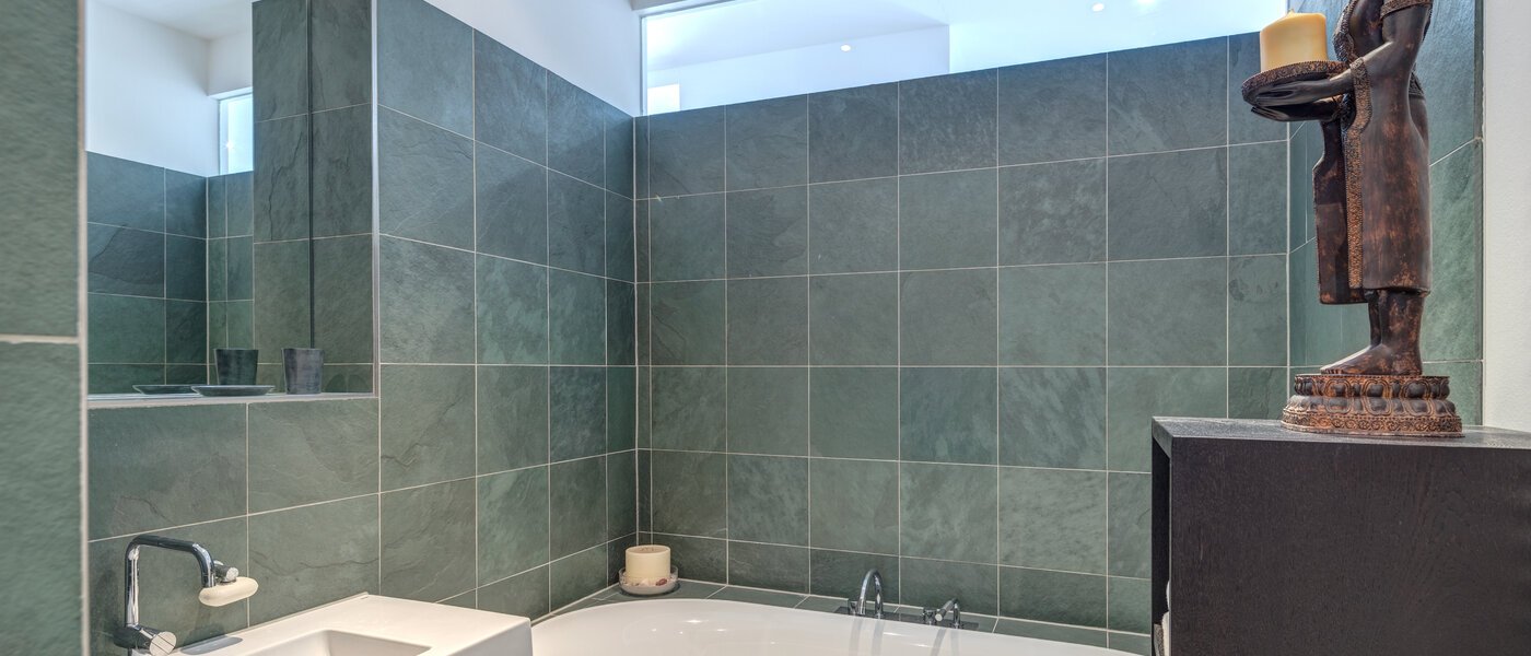 Ploché München Bogenhausen 01 Kúpeľňa 10830