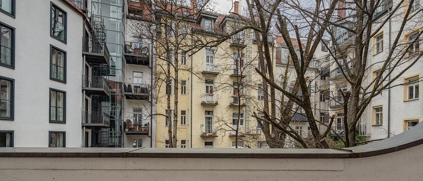 Ploché München Bogenhausen 02 Balkón 10830