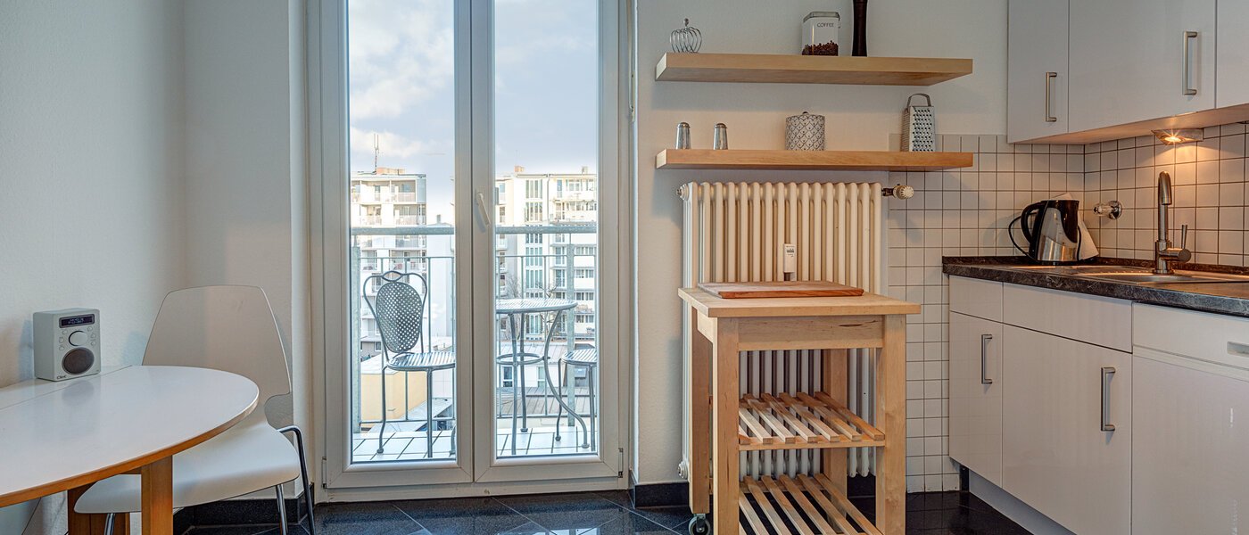 Düz München Schwabing (links der Leopoldstraße) 02 Mutfak 10852