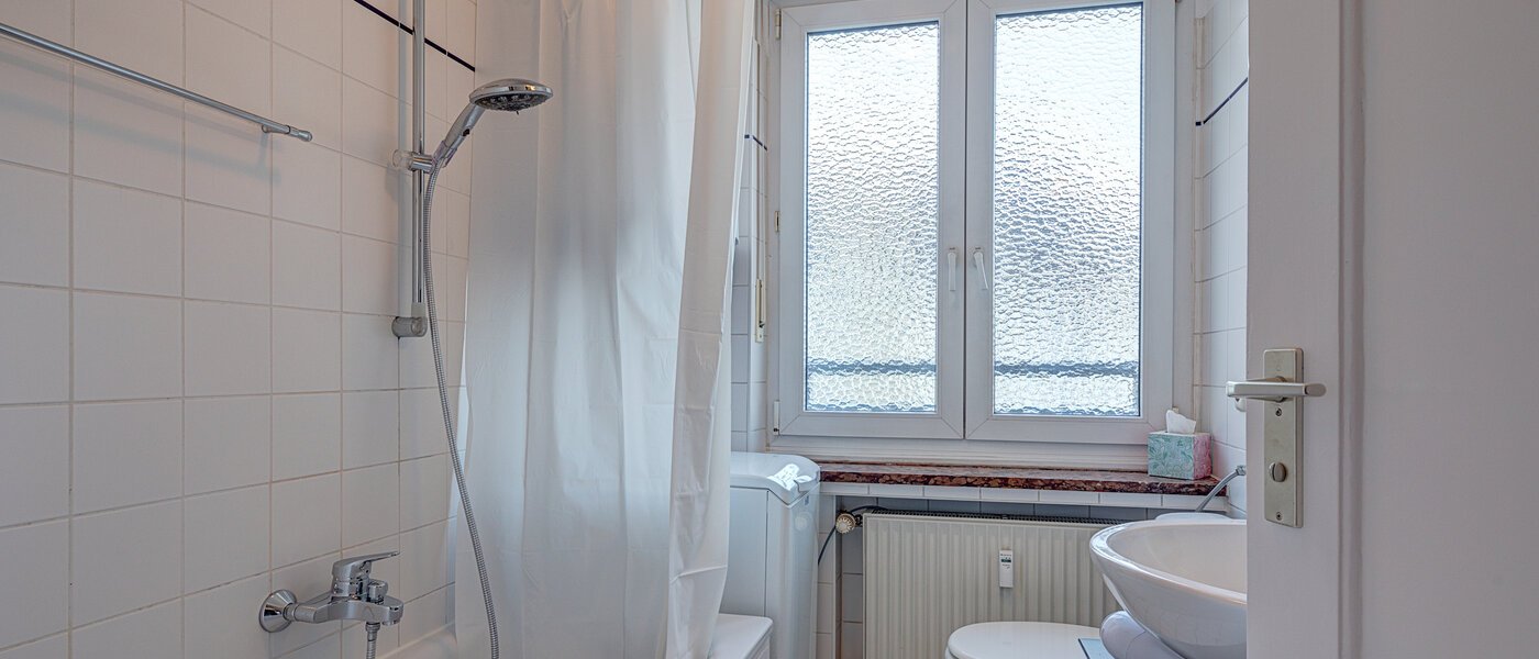 Düz München Schwabing (links der Leopoldstraße) 01 Banyo 10852