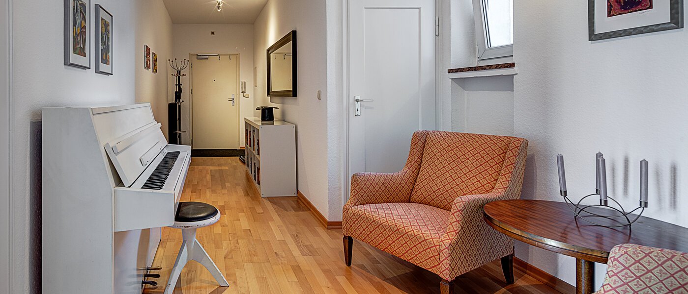 Düz München Schwabing (links der Leopoldstraße) 04 Koridor/koridor geçidi 10852