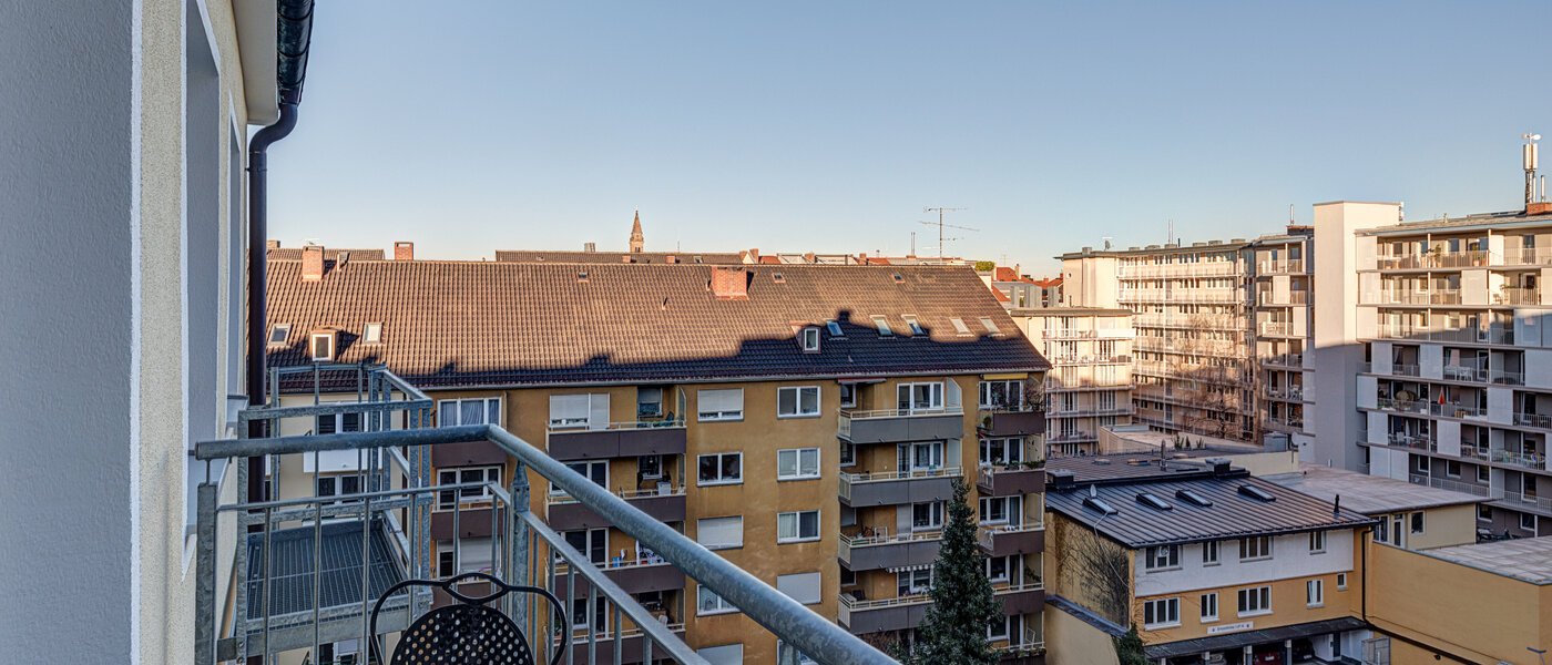 Düz München Schwabing (links der Leopoldstraße) 01 Balkon 10852