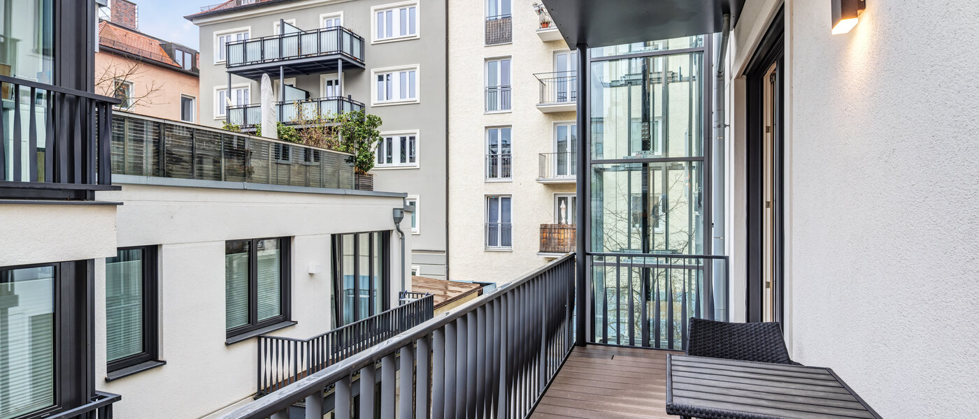 Plat München Maxvorstadt - Rund um den Josephplatz 02 Balcon 10866