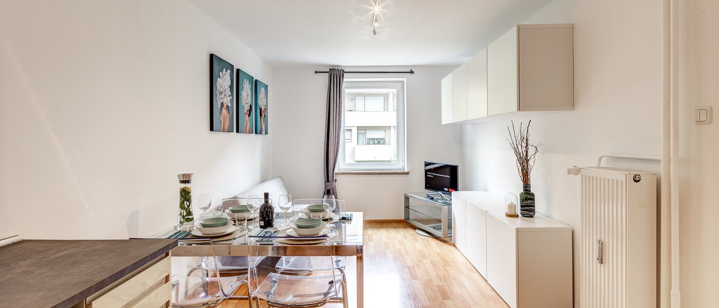 Плоский München Schwabing-West (rund um den Hohenzollernplatz) 01 Житлова зона 10889