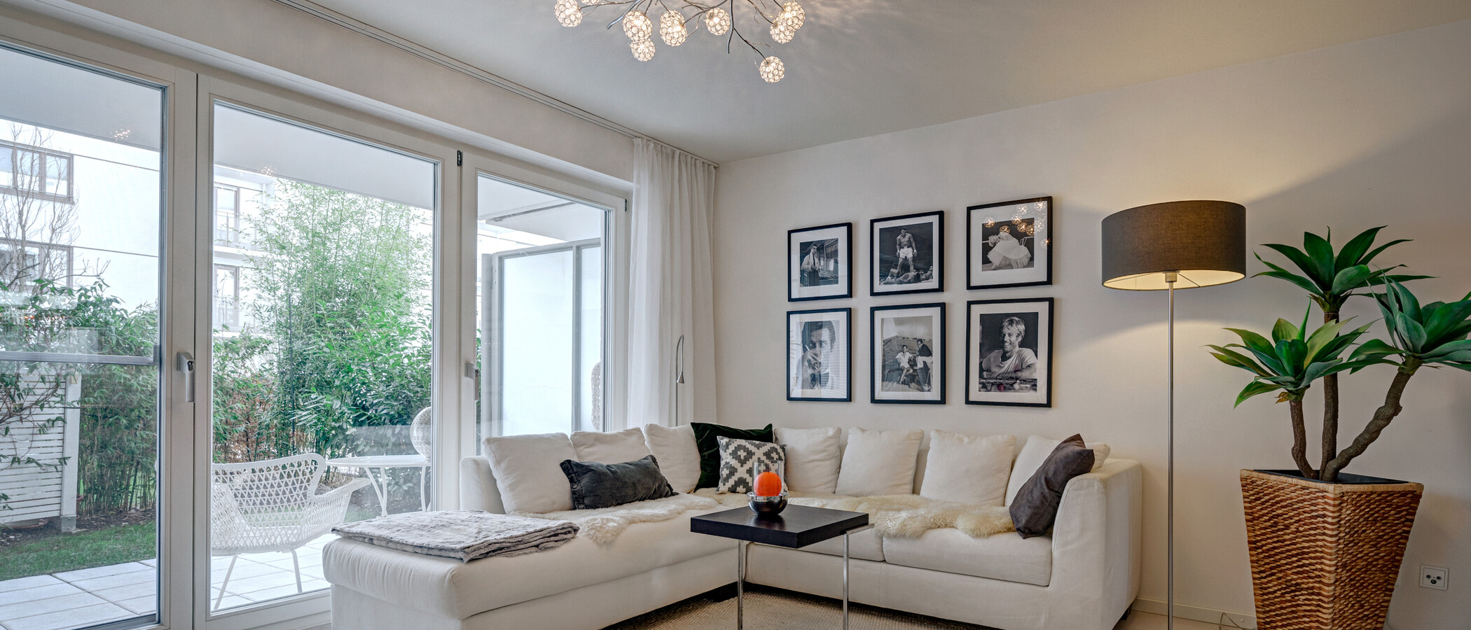 Ploché München Schwabing-Georgenschwaige 02 Living 10906