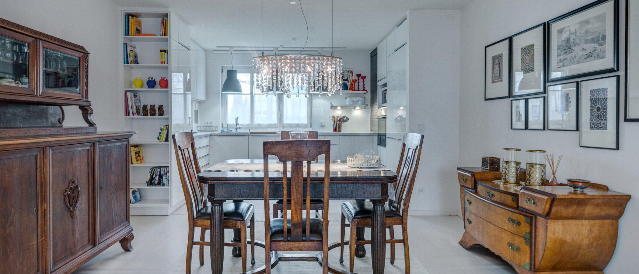 Ploché München Schwabing-Georgenschwaige 04 Living 10906