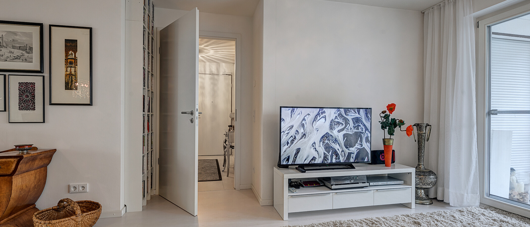 Ploché München Schwabing-Georgenschwaige 05 Living 10906