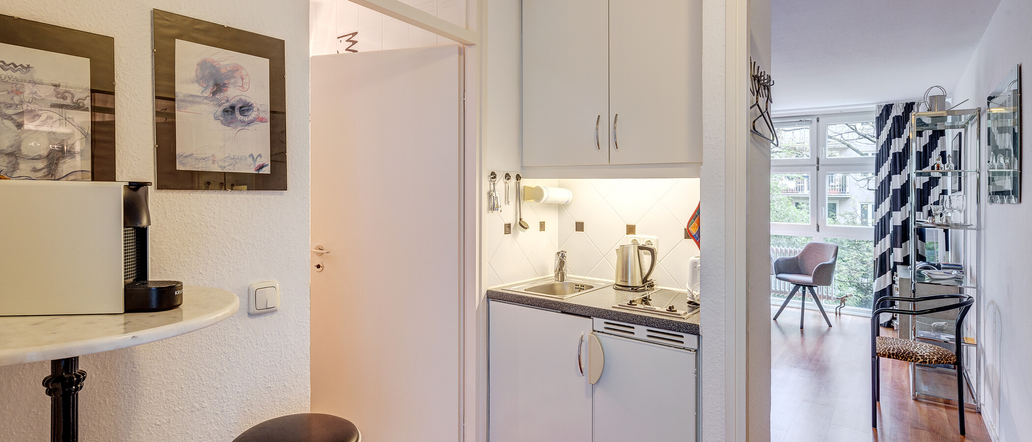 Lapos München Schwabing (links der Leopoldstraße) 02 Konyha 1095