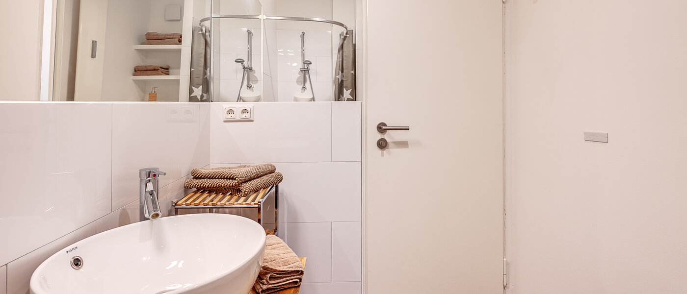 Ploché München Maxvorstadt - Universitätsviertel 03 Kúpeľňa 10955